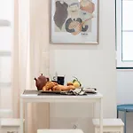 Apartamento Madalena Second Floor - Bright In Baixa *