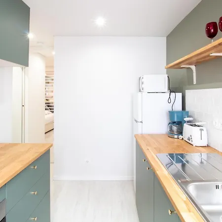 Madalena Second Floor アパート リスボン