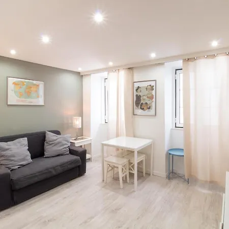 Madalena Second Floor アパート *